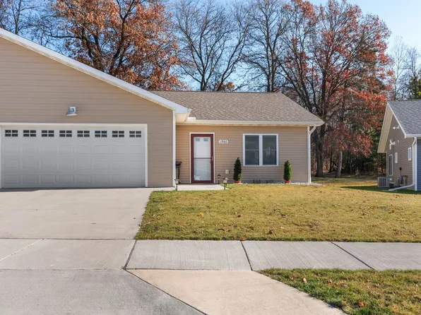1980 Retzlaff Dr, Reedsburg, WI 53959