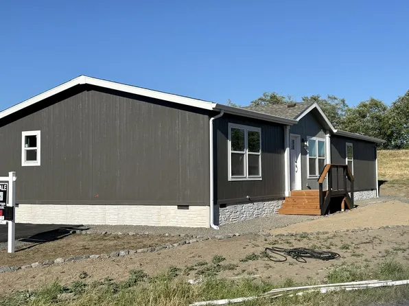 1506 River Rd, Longview, WA 98632