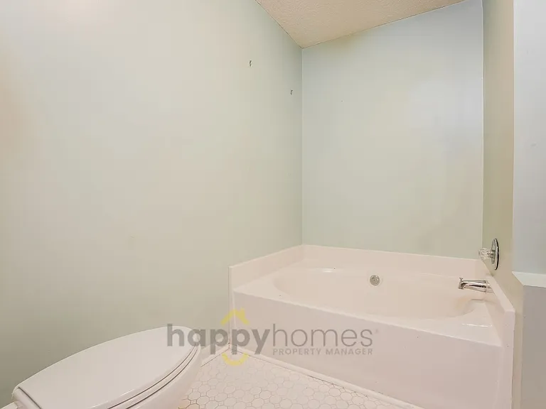 1627 Dexter Ln — Photo 15
