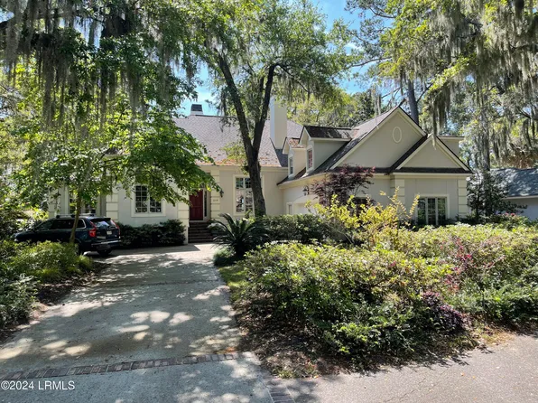 219 Dataw Dr, Saint Helena Island, SC 29920