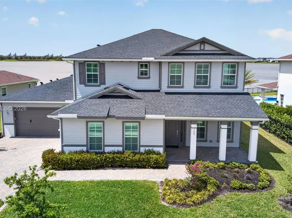 769 Hookline Cir, Loxahatchee, FL 33470