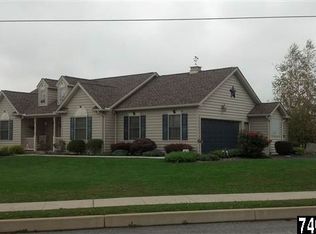 1101 Beck Mill Rd, Hanover, PA 17331