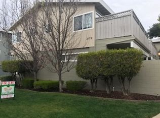 2172 Carlmont Dr APT 5, Belmont, CA 94002