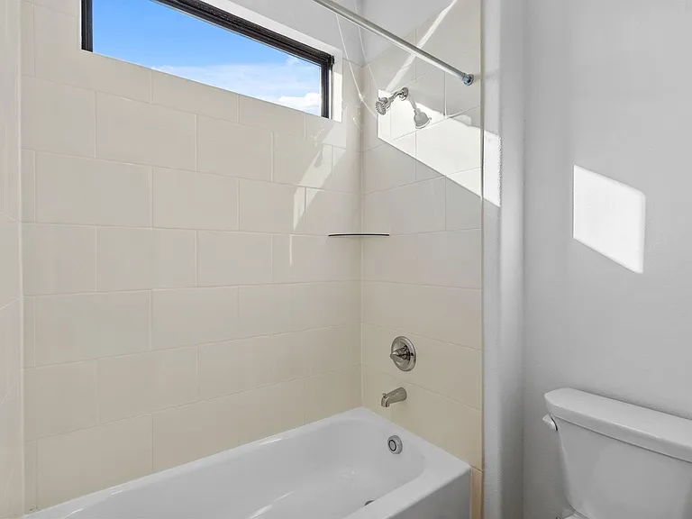 3235 Loam Ln — Photo 27