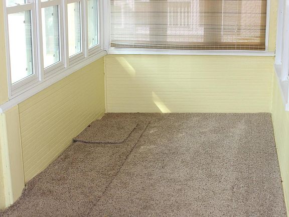 3rd image of 9324 W National Ave