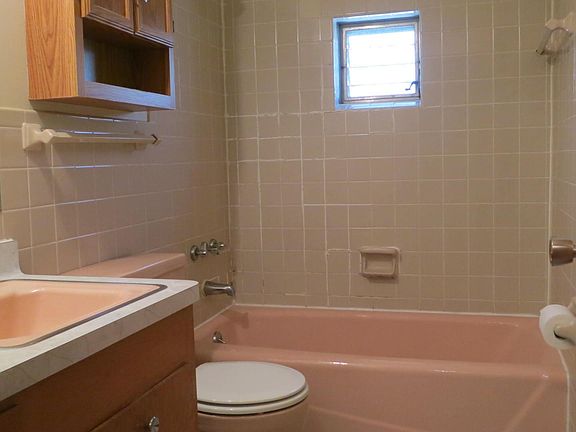Full bath