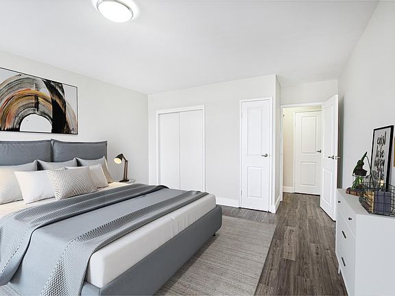 2nd image of 6597 Applecross Rd #1057565