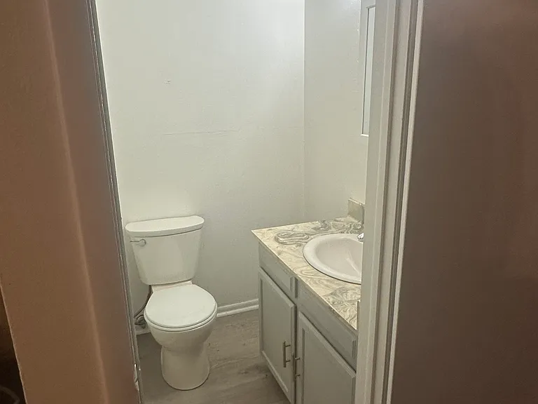 11822 E Canal Dr — Photo 5