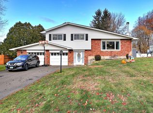 6 Stanley Drive, Seymour, CT 06483