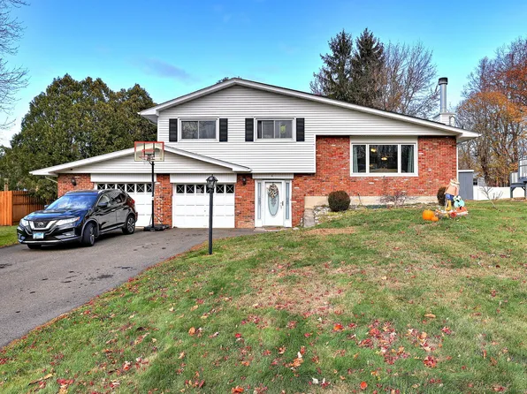 6 Stanley Drive, Seymour, CT 06483