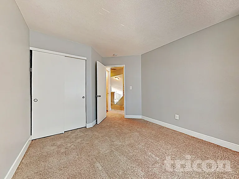 2819 Filbert St — Photo 14