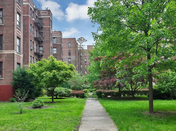 37-28 80th Street image 11 of 12