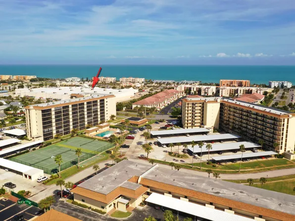 500 Palm Springs Blvd APT 305, Indian Harbour Beach, FL 32937