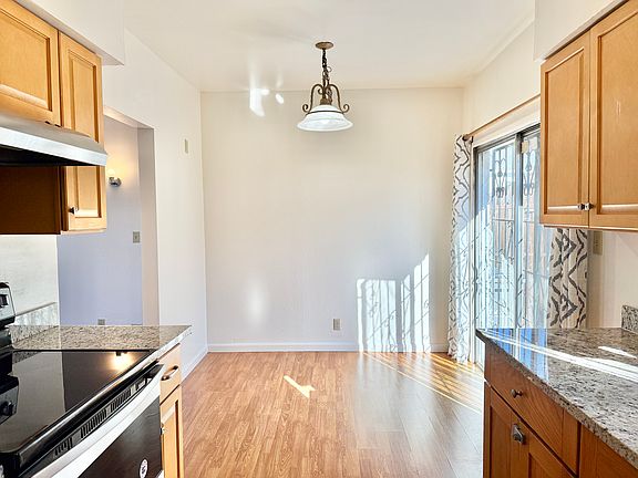 5th image of 2802 38th Ave #2802