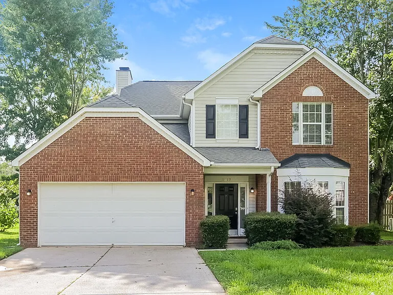11319 Valerian Ct — Photo 1