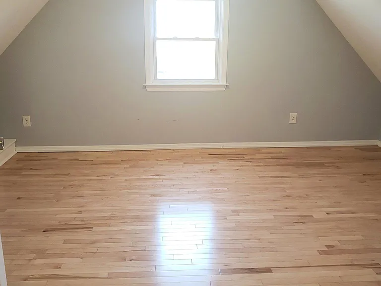 130 Grant Ave — Photo 13