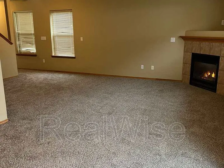 2885 SW Indian Cir — Photo 6