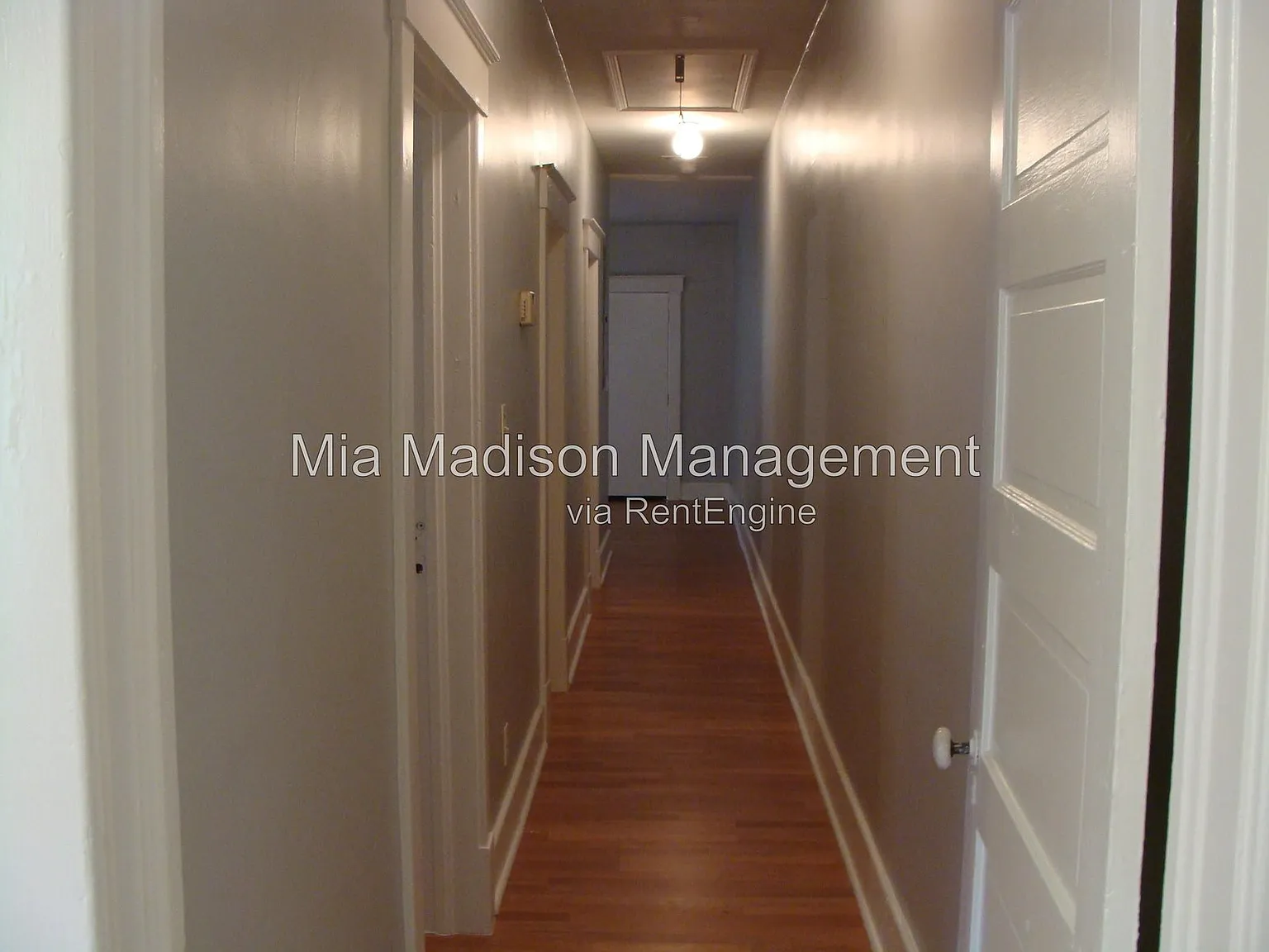 2 bed, 1.0 bath, 954 sqft, $1,175 — Photo 4
