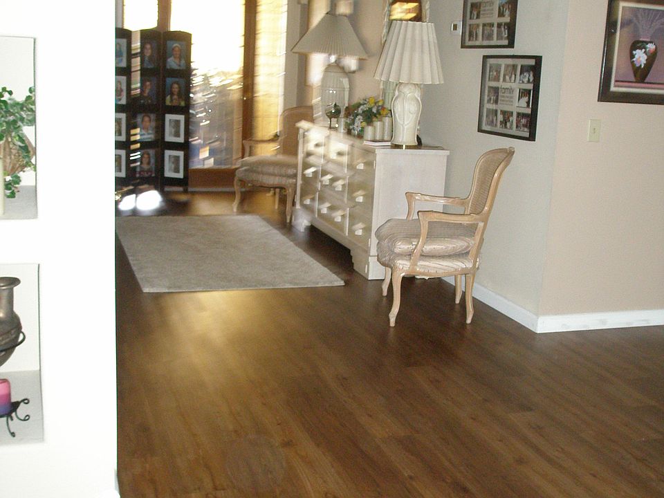 2nd image of 4126 N 78th Way