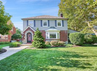 2727 W Greenleaf St, Allentown, PA 18104