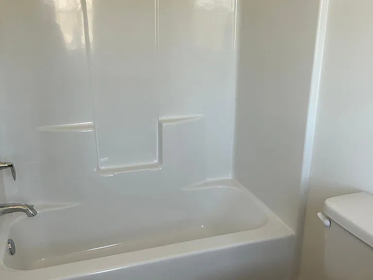 52 Chestnut Ridge Ave — Photo 10