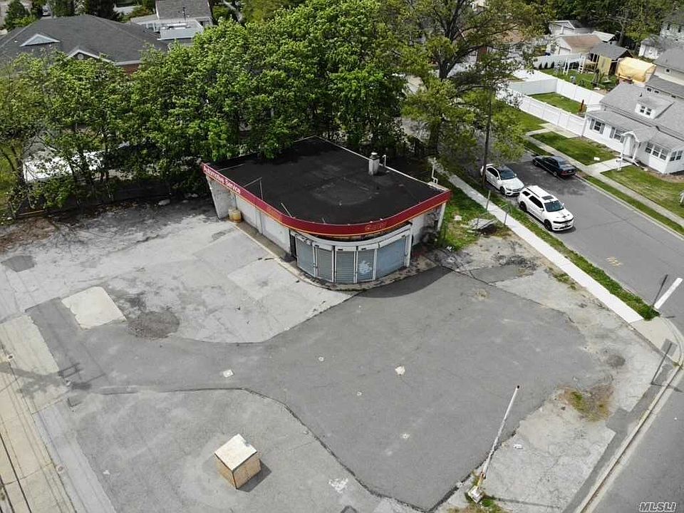 1st image of 869 Atlantic Ave
