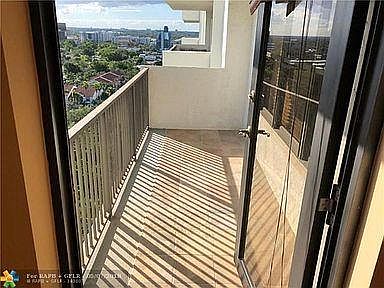5th image of 3200 Port Royale Dr N APT 1504