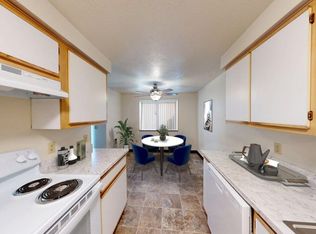 Tall Oaks Apartments, McMinnville, OR 97128