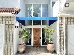 8332 Regents Rd UNIT B, San Diego, CA 92122