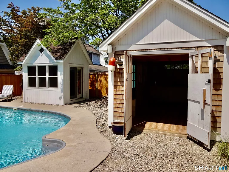 84 Sherman Ct — Photo 31