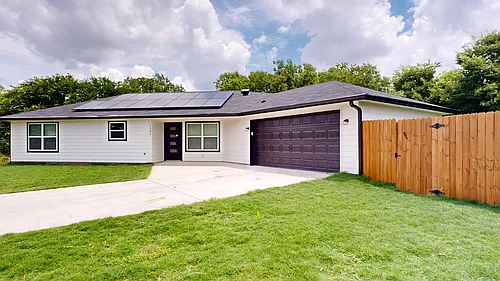 1302 Linda Spur Photo 1