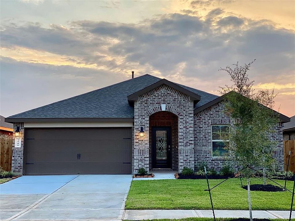 1st image of 3906 Canyon Shore Ln