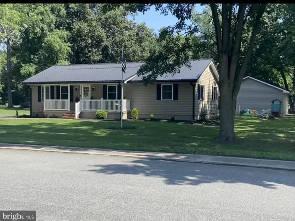 115 W North St, Felton, DE 19943