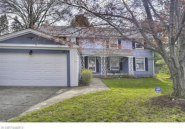 1st image of 3809 E Surrey Ct