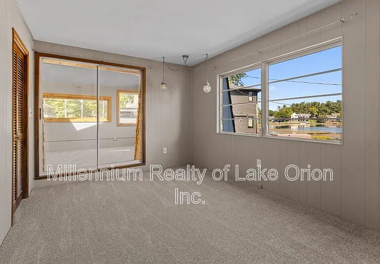 391 Shady Oaks St — Photo 27