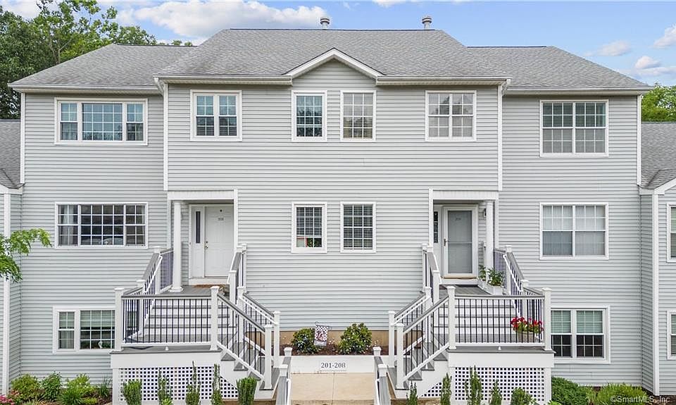 1st image of 203 Watercourse Row #203