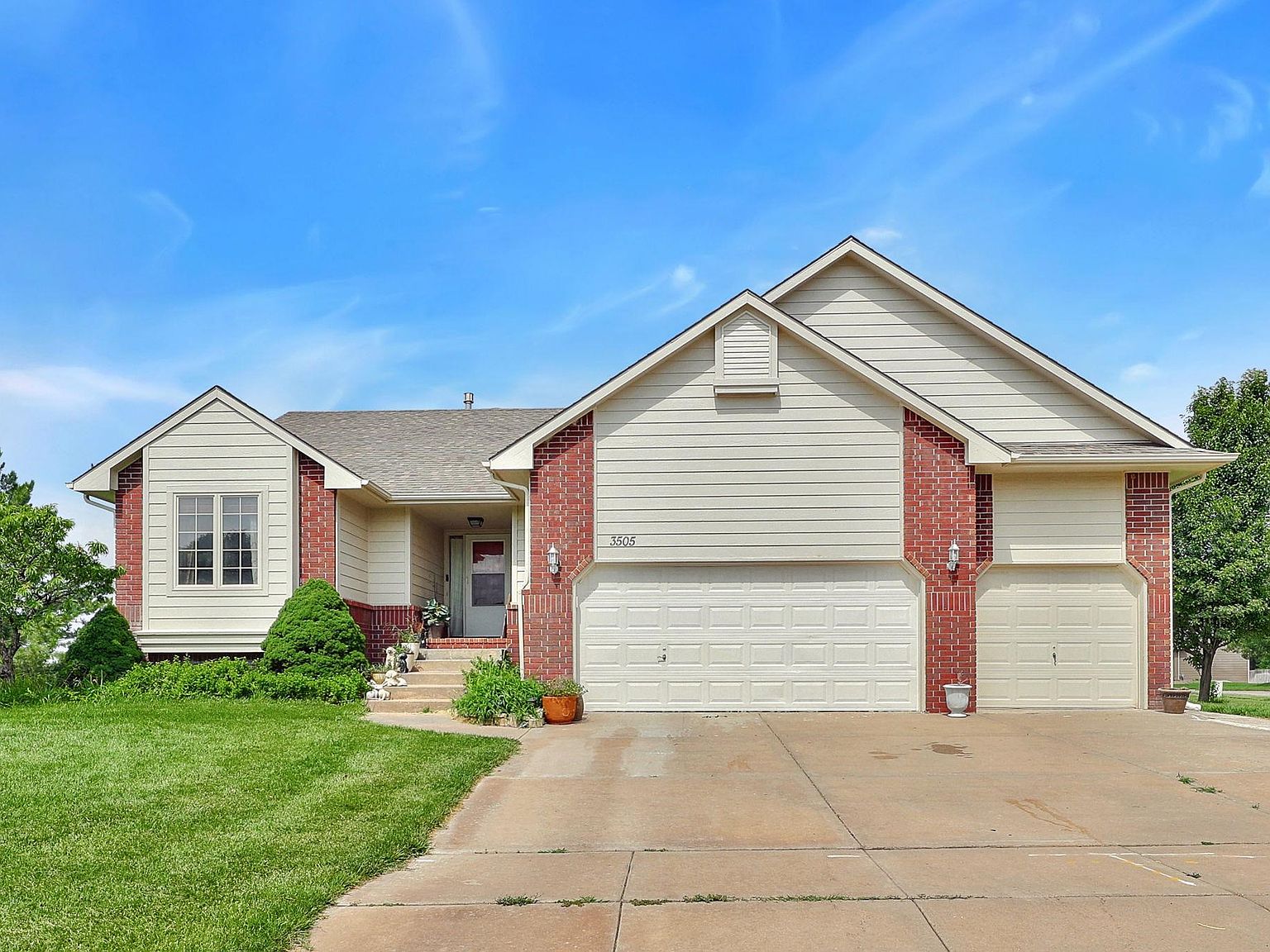 3505 N Ridge Port St, Wichita, KS 67205 Zillow