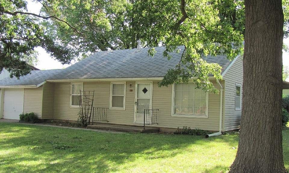1st image of 215 Grandview Ave