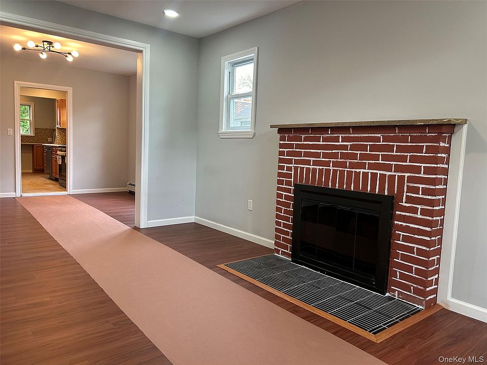 1st image of 7 Bristol Street