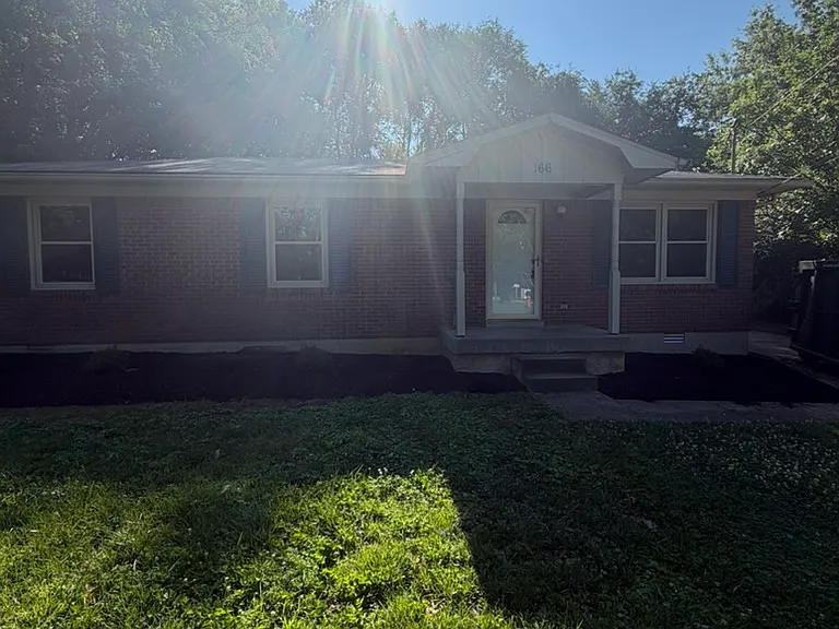 166 Kimberly Ct — Photo 5