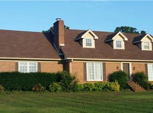 105 Countrywood Dr, Lebanon, TN 37087