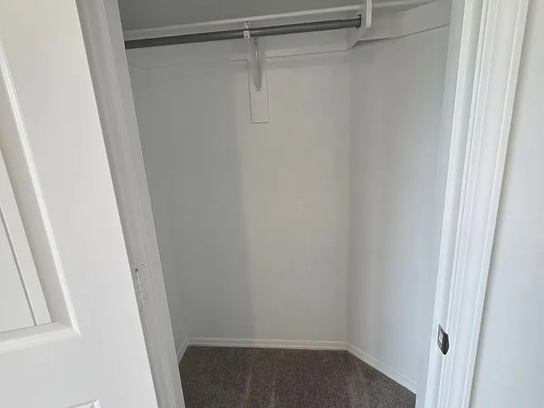 1088 Raven Walk Dr — Photo 22