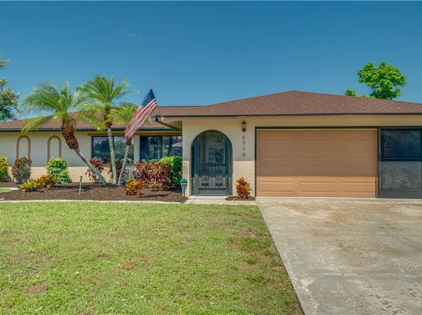 6919 Cambridge Pl, Fort Myers, FL 33919