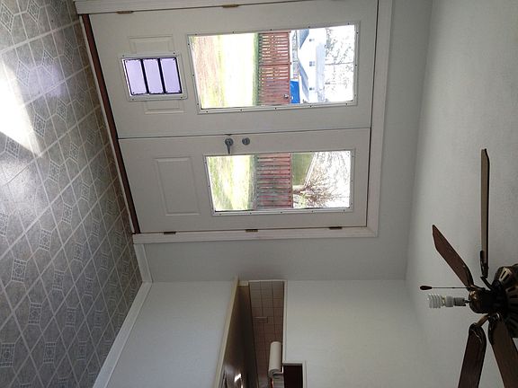 breakfast area_12122014