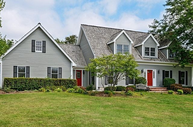 1st image of 41W560 Hunters Hill Dr