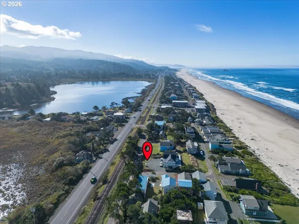 0 NW 15th Ave #12&13, Rockaway Beach, OR 97136