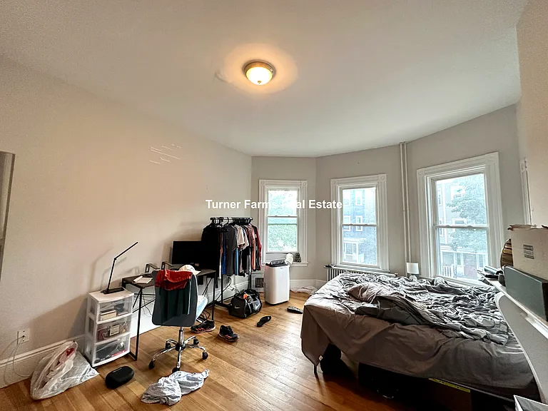 158 Boston St #2F — Photo 4