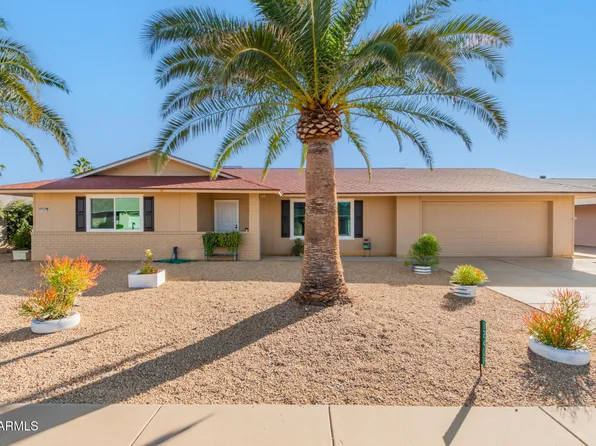 12407 W FLAGSTONE Drive, Sun City West, AZ 85375