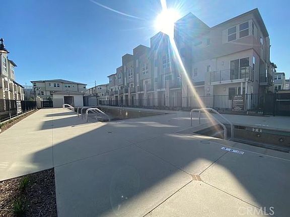 2nd image of 1511 W Cara Dr