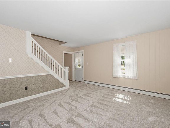 3rd image of 11205 Hessong Bridge Rd